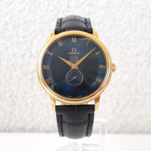Швейцарський годинник Omega De Ville Prestige 18K Yellow Gold Blue Dial 39